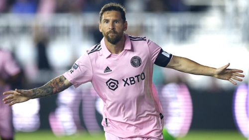 FORT LAUDERDALE, FLORIDA - AUGUST 02: Lionel Messi #10 of Inter Miami CF celebrates after scoring a goal in the first half during the Leagues Cup 2023 Round of 32 match between Orlando City SC and Inter Miami CF at DRV PNK Stadium on August 02, 2023 in Fort Lauderdale, Florida. (Photo by Mike Ehrmann/Getty Images)