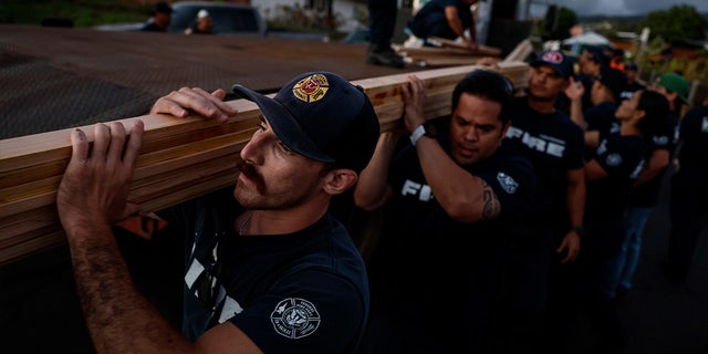 Hawaii federal firefighters