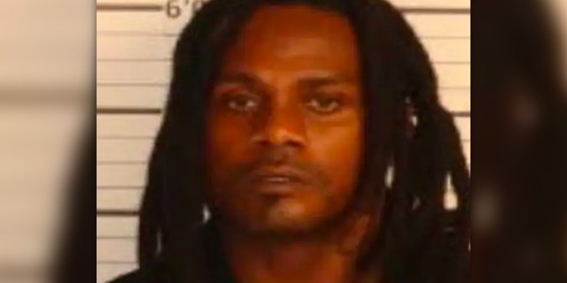 Terence Stewart has braided hair in Shelby County jail mug shot