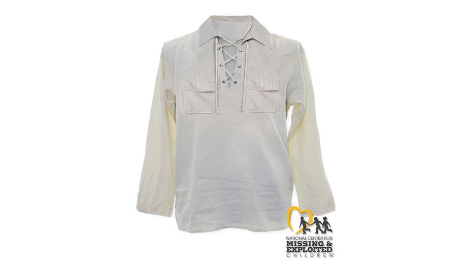 The front of a shirt worn by an unidentified victim of Dean Corll 