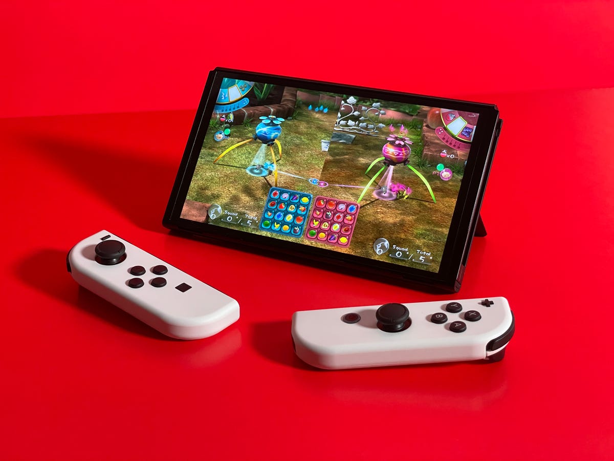 switch-oled-tabletop