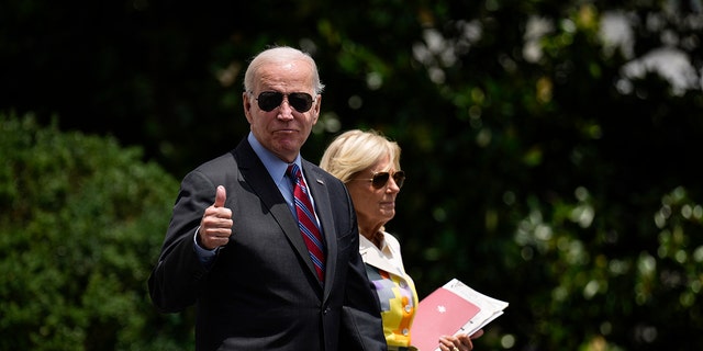 Joe Biden, thumbs up