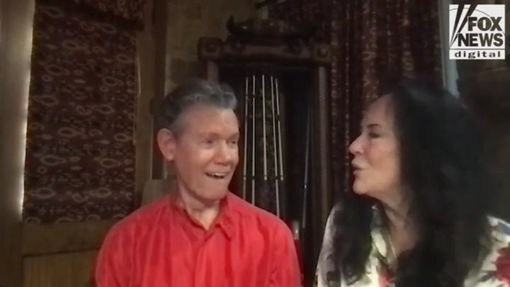 Randy Travis shares a message for his fans