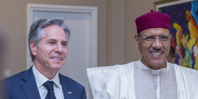 Secretary of State Antony Blinken visiting Niger President Mohamed Bazoum