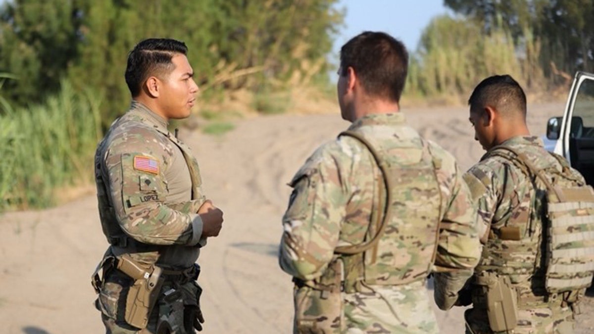 Texas Army National Guard soldiers by the border