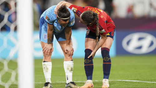 SYDNEY, AUSTRALIA - 2023/08/20: Ona Batlle #2 of Spain comforts Lucy Bronze #2 of England after the Final Match between Spain and England at the Women`s World Cup FIFA 2023, at Accor Stadium. Final scores, Spain 1:0 England. (Photo by Julieta Ferrario/SOPA Images/LightRocket via Getty Images)
