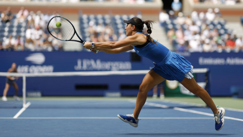 NEW YORK, NEW YORK - AUGUST 29:  Jessica Pegula of the United States returns a shot against Camila Giorgi of Italy during their Women's Singles First Round match on Day Two of the 2023 US Open at the USTA Billie Jean King National Tennis Center on August 29, 2023 in the Flushing neighborhood of the Queens borough of New York City. (Photo by Sarah Stier/Getty Images)