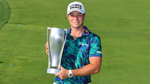 OLYMPIA FIELDS, ILLINOIS - AUGUST 20: Viktor Hovland of Norway poses with the BMW Trophy after winning the BMW Championship at Olympia Fields Country Club on August 20, 2023 in Olympia Fields, Illinois. (Photo by Michael Reaves/Getty Images)