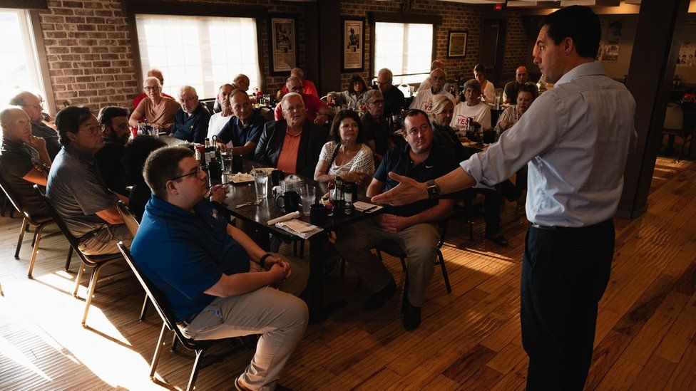 Frank LaRose speaks to Republican voters