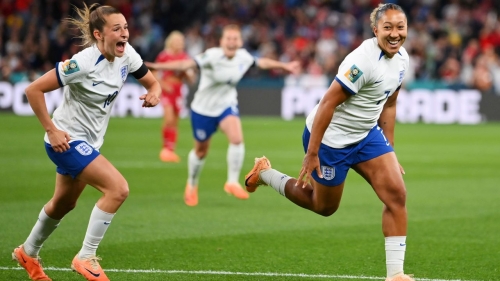 SYDNEY, AUSTRALIA - JULY 28: Lauren James (R) of England celebrates after scoring her team's first goal  during the FIFA Women's World Cup Australia & New Zealand 2023 Group D match between England and Denmark at Sydney Football Stadium on July 28, 2023 in Sydney, Australia. (Photo by Justin Setterfield/Getty Images)
