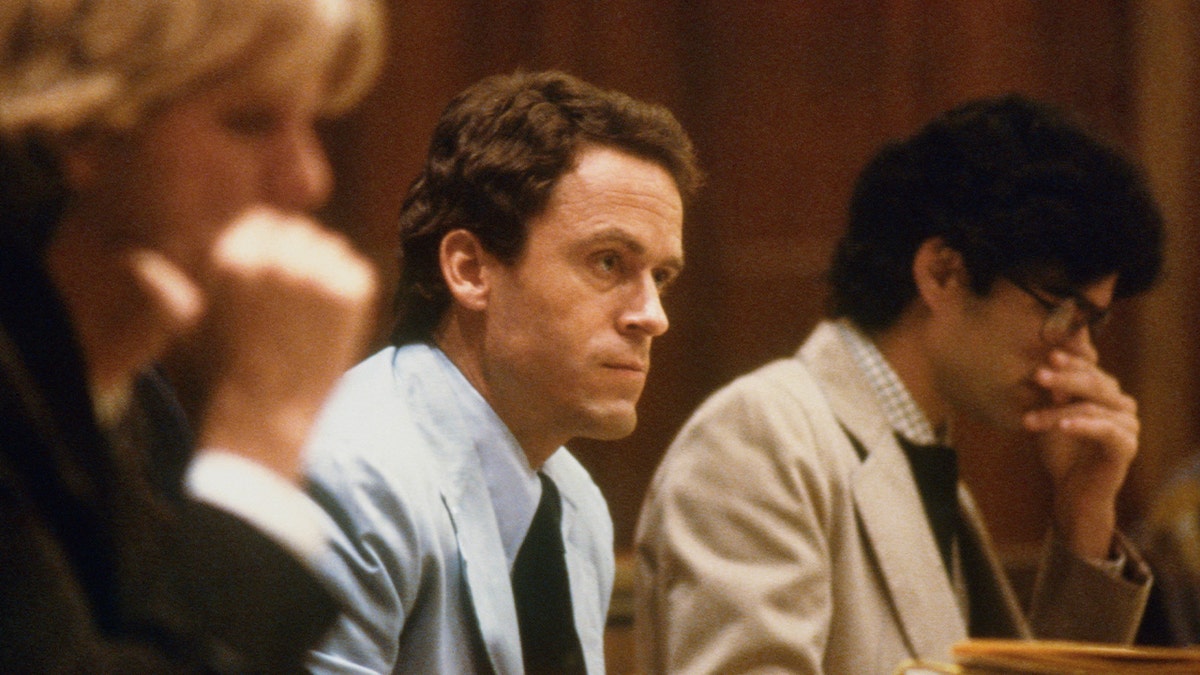 Ted Bundy in court blue suit