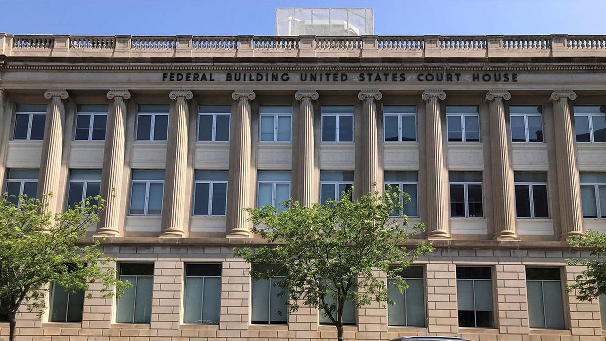 federal courthouse
