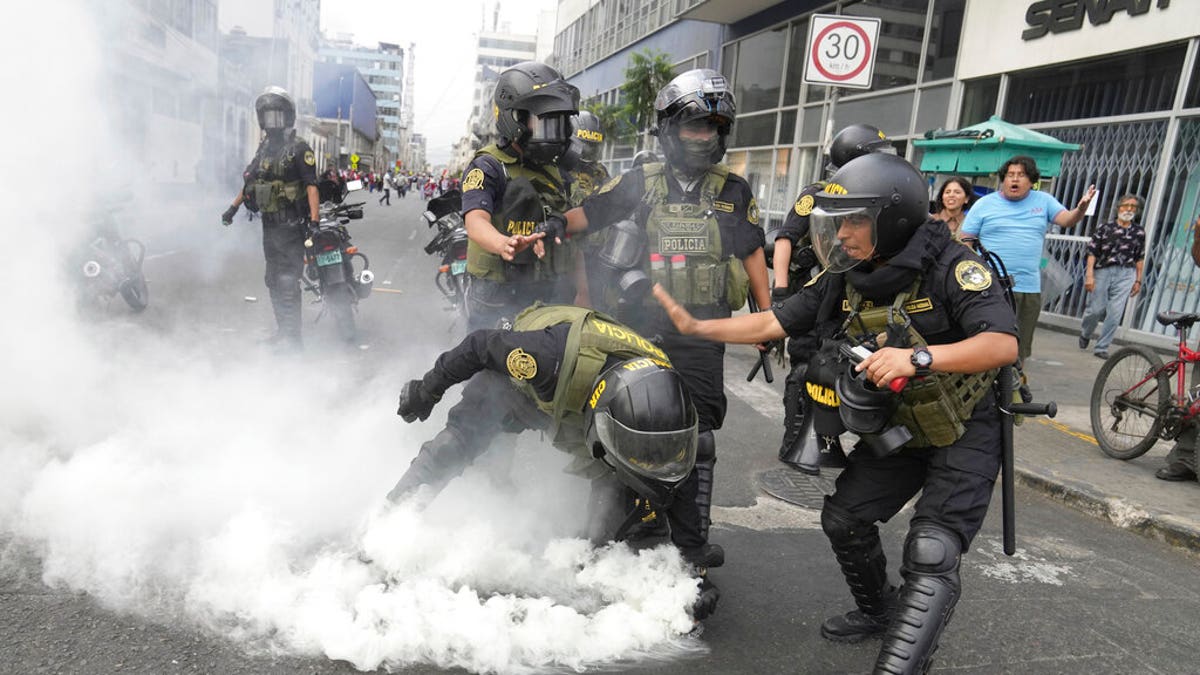 Lima political unrest