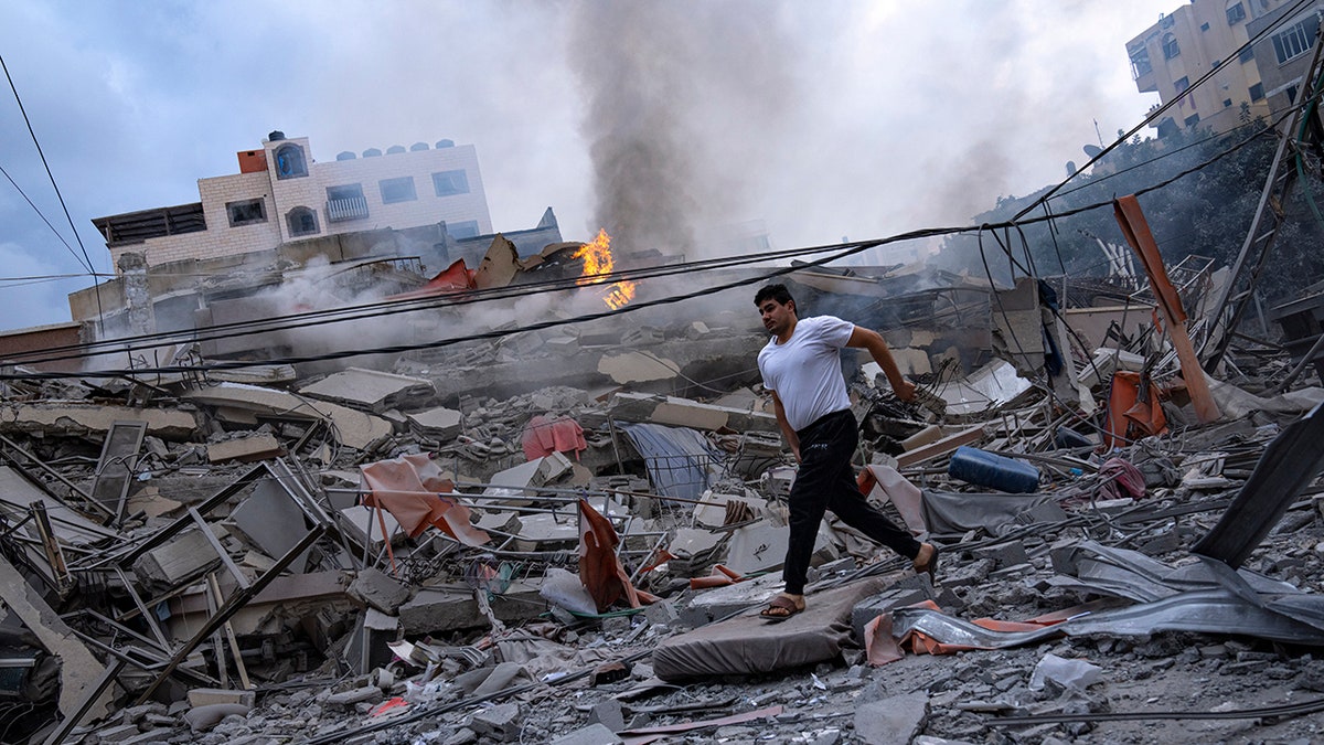 Airstrikes on Gaza City