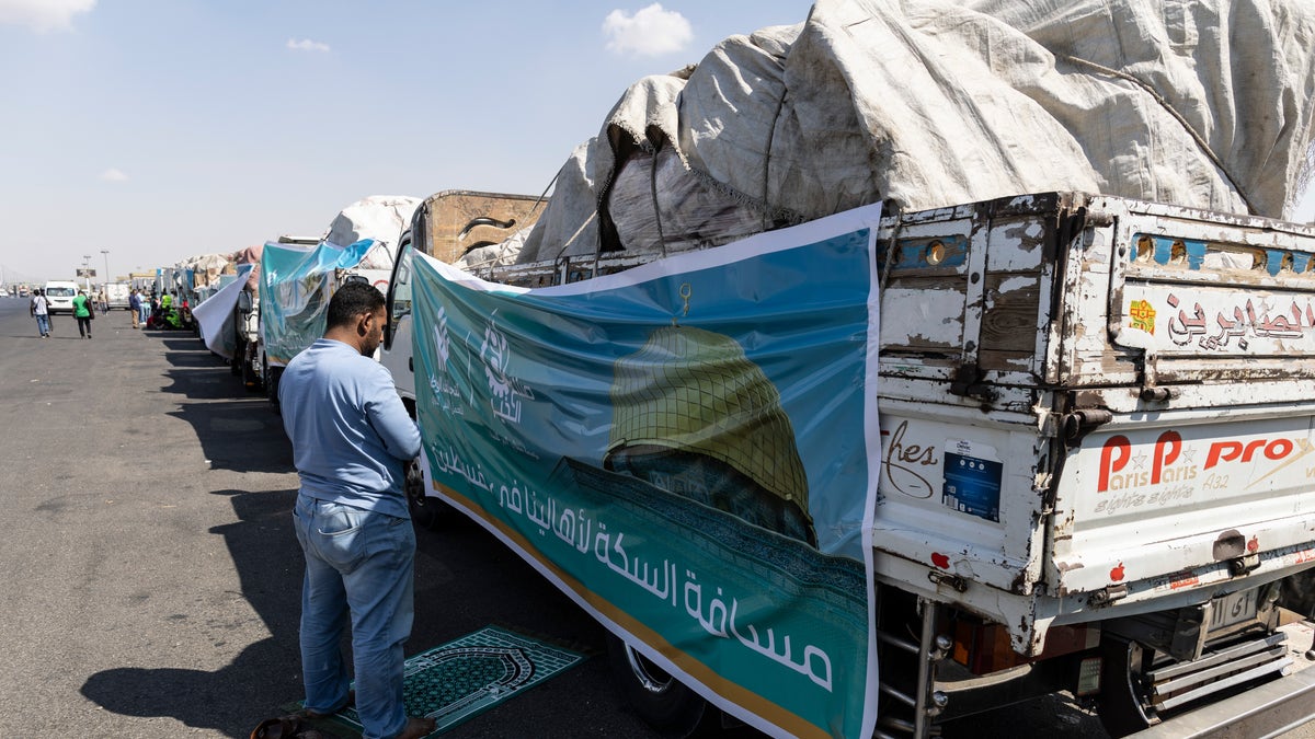 Aid Convoy To Gaza Border