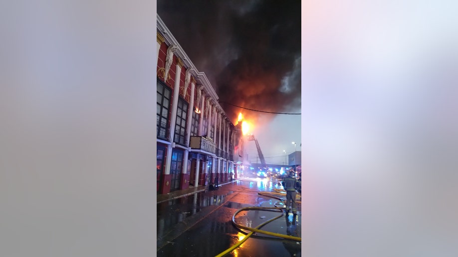 Fire outside of Spanish nightclubs