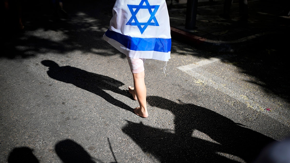 Person with Israeli flag