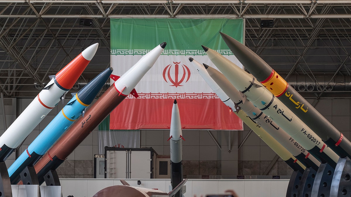 Iranian flag, missiles
