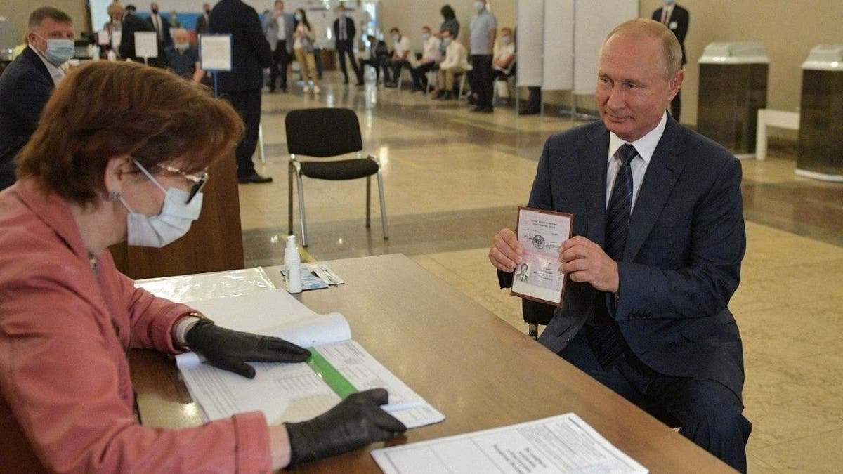 Vladimir Putin voting Russia election