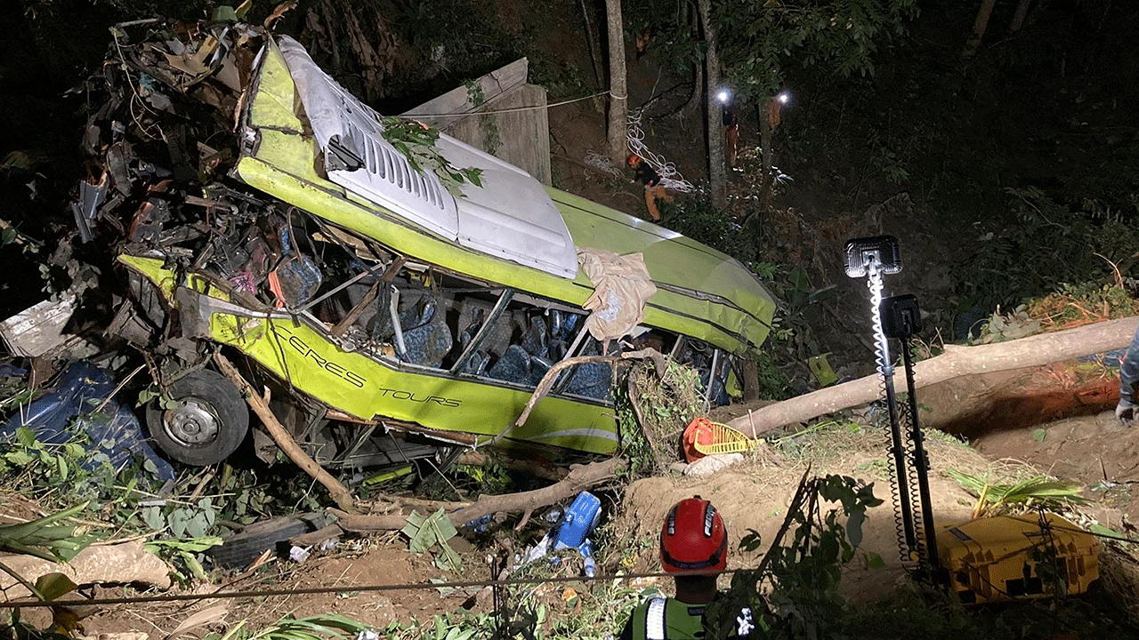 Philippines bus crash