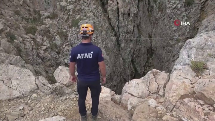 Turkey cave rescue effort underway to evacuate American explorer