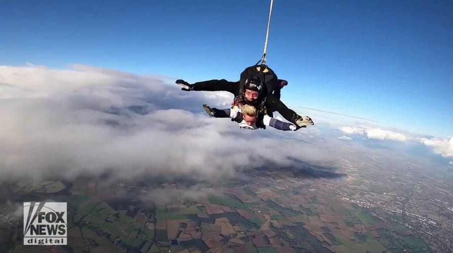 Mothers skydive to feel closer to their children who died of brain tumors