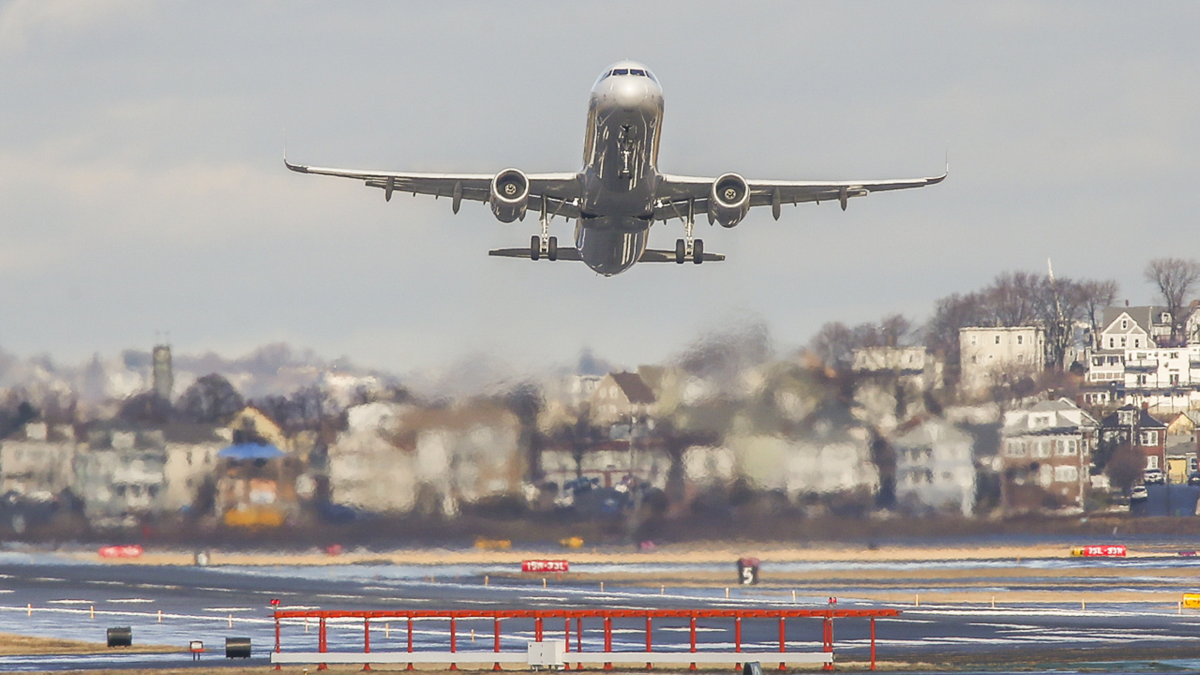 Plane leaves Boston's Logan airport