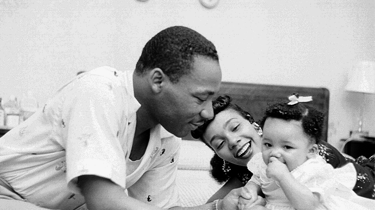 Martin Luther King Jr. with his family