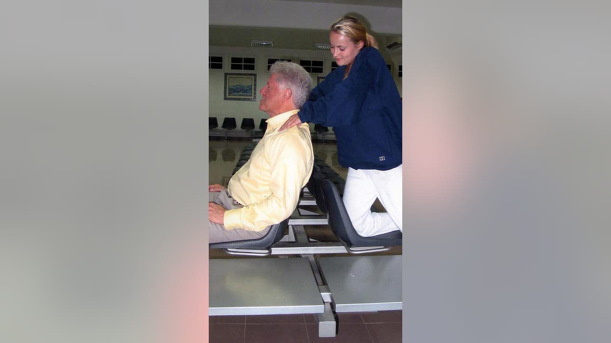 Bill Clinton gets a massage from Jeffrey Epstein victim