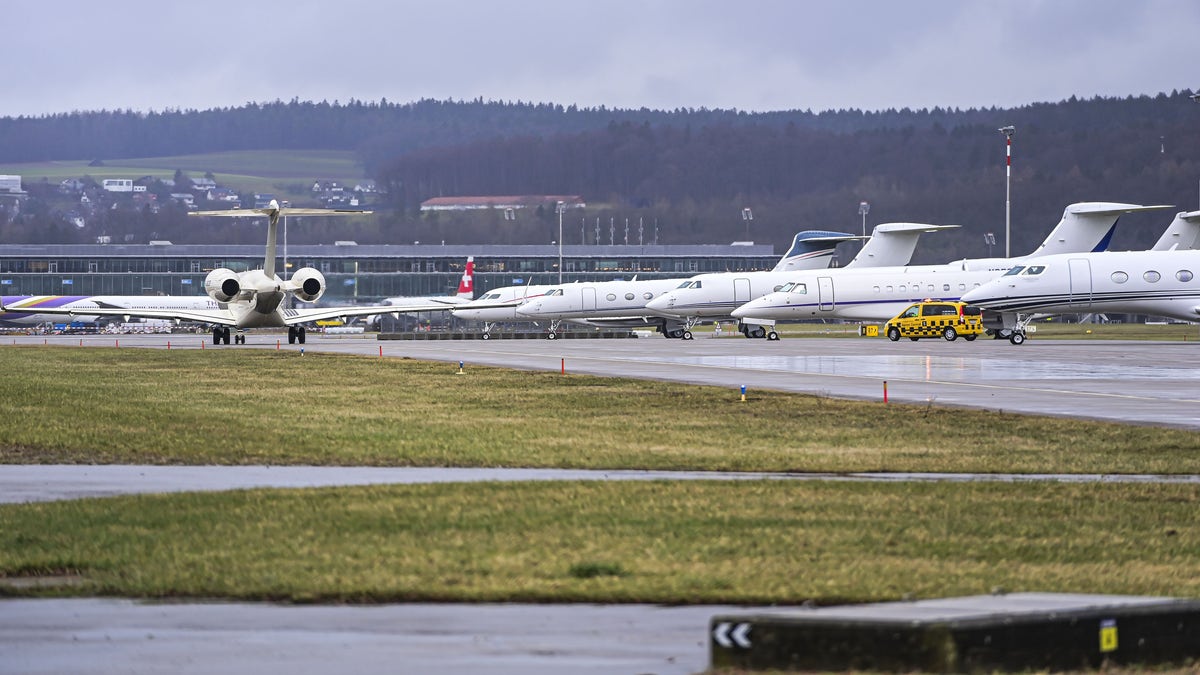 Private jets arrive for Davos, Zurich airport