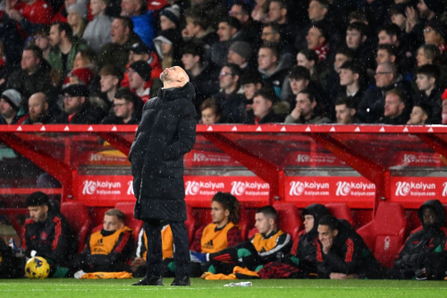 Manchester United manager Erik ten Hag looks dejected during the Premier League match between Nottingham Forest and Manchester United at City Ground on December 30, 2023 in Nottingham, England.