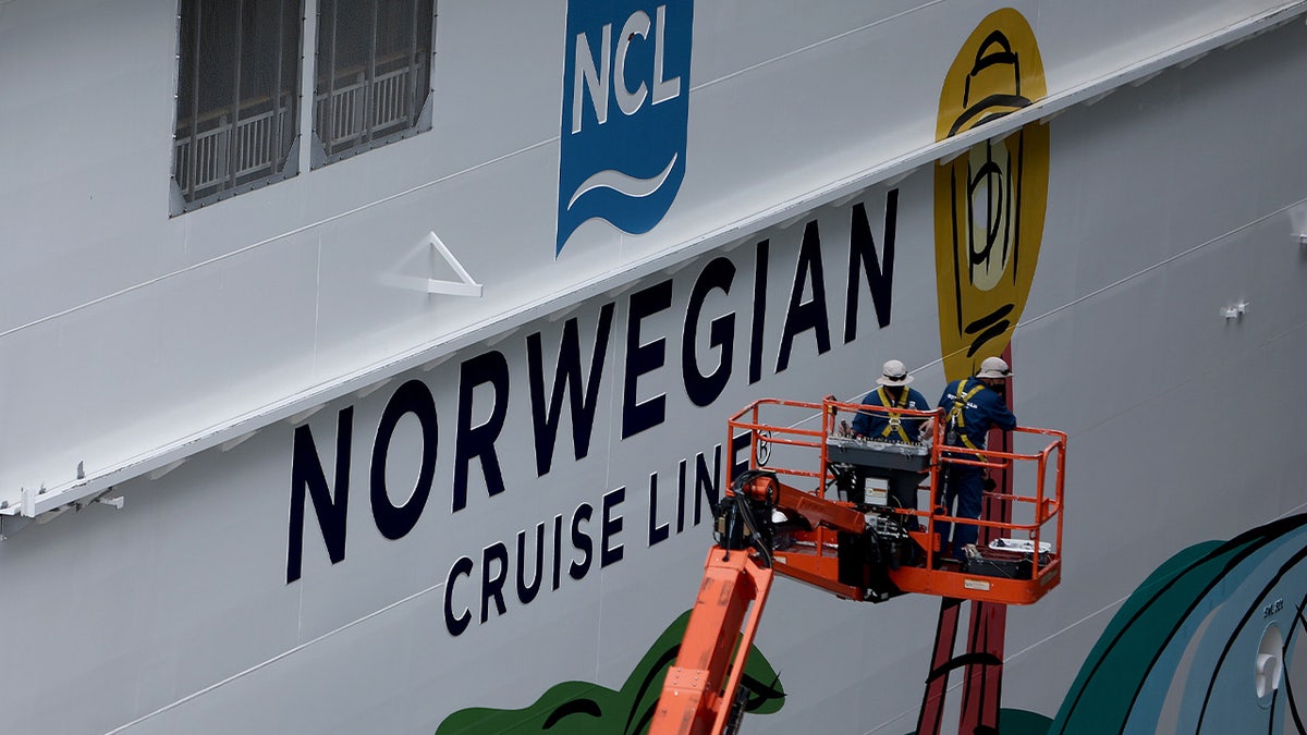 Norwegian Gateway cruise ship
