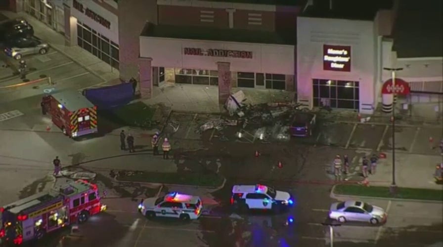Small plane crashes in Plano, TX, populated area