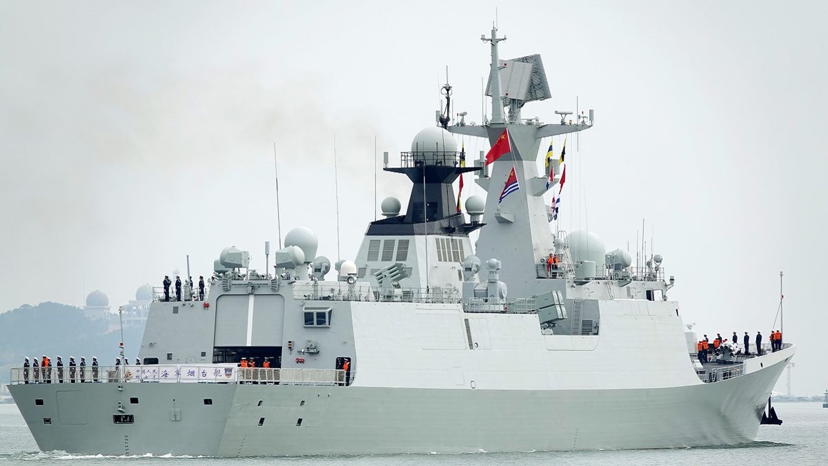 Chinese Navy Frigate Yantai