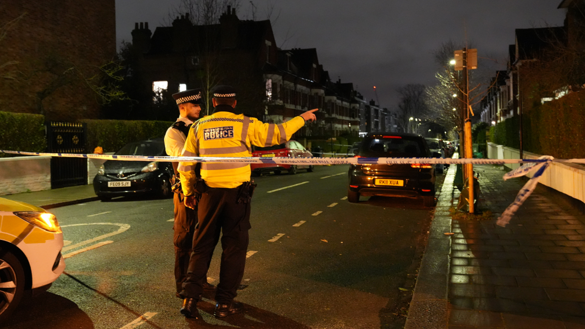 London police investigate crime scene