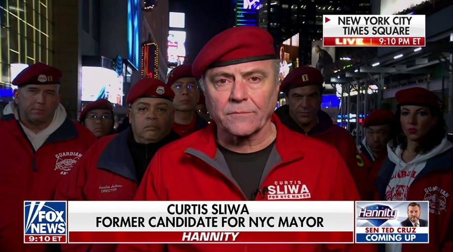 Curtis Sliwa: NYC migrant crisis started when Mayor Adams invited illegals in