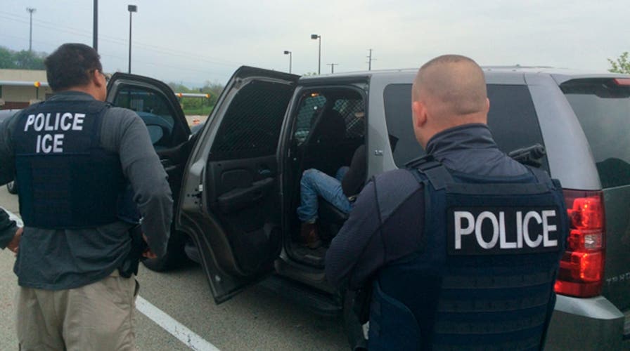 Migrants share stories of perilous journey to US southern border