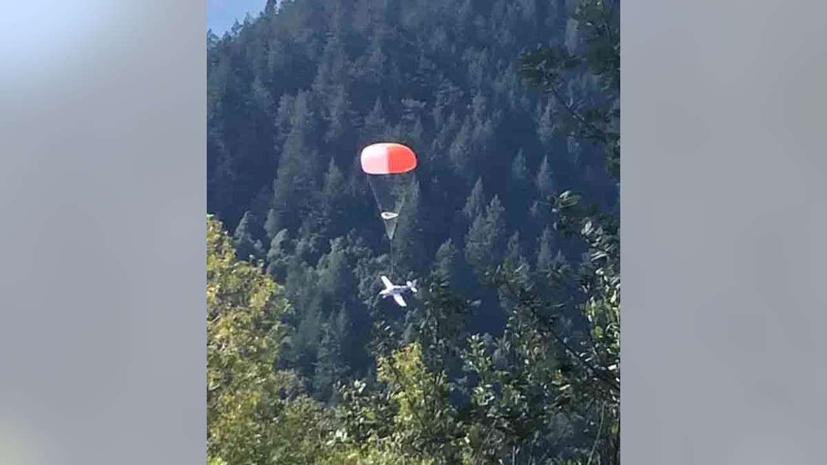 plane deploying parachute