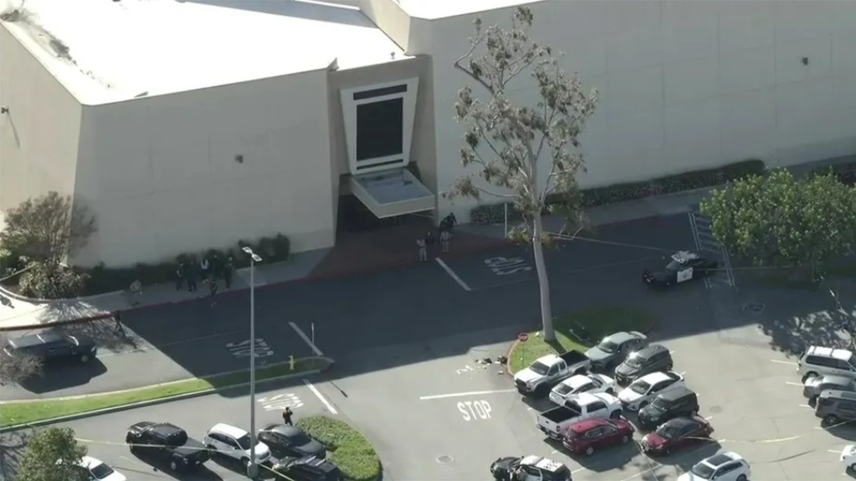 Cerritos mall shooting