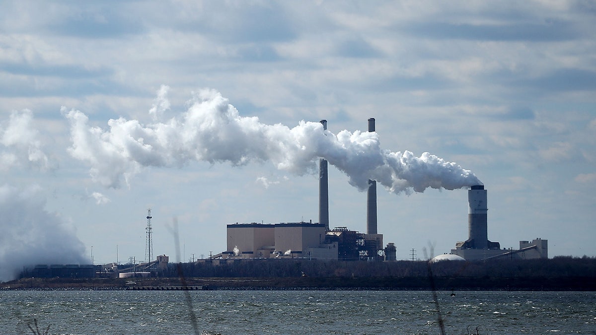 Emissions spew from a large stack at the coal fired Brandon Shores Power Plant, on March 9, 2018 in Baltimore, Maryland. Last year the Environmental Protection Agency (EPA), announced that it would repeal President Obama's policy on curbing greenhouse gas emissions from coal fired power plants. (Photo by Mark Wilson/Getty Images)