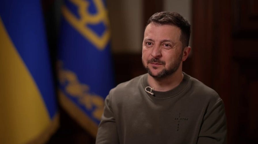 Greg Palkot interviews Ukrainian President Volodymyr Zelenskyy on 'critical moment' in war against Russia after aid package passes in Congress