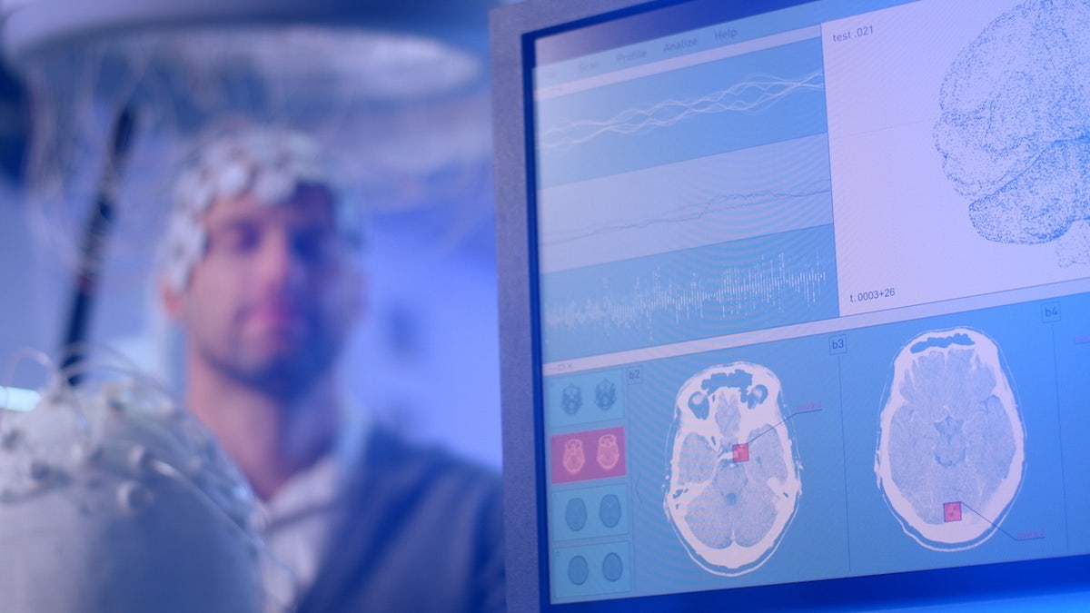 Brainwave Scanning Headset test in laboratory