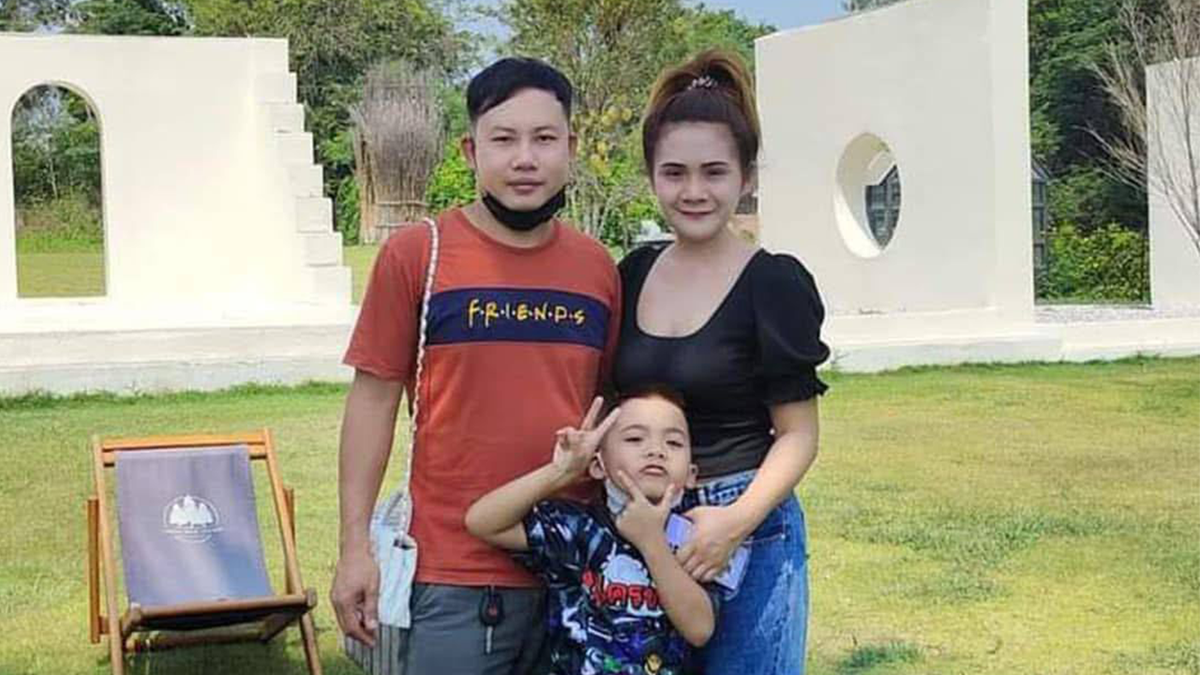 Nattapong Pinta and his family
