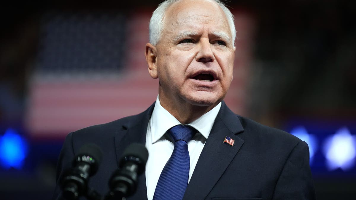 Tim Walz in Michigan