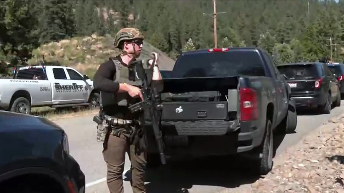 Officer with gun at active shooter situation in Idaho