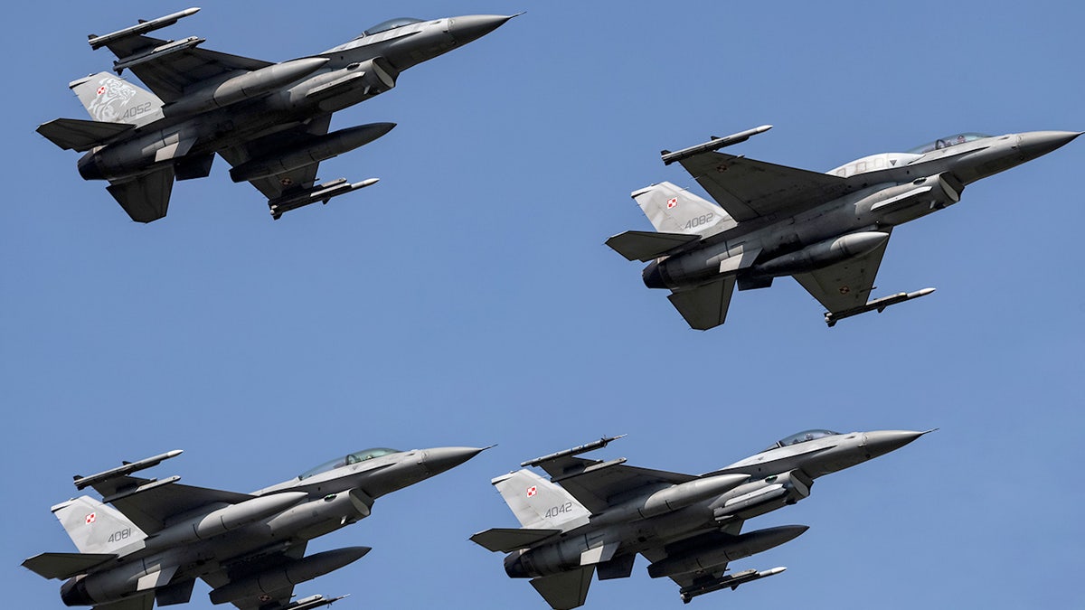 Poland military aircraft