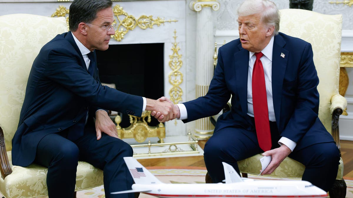 Trump_rutte