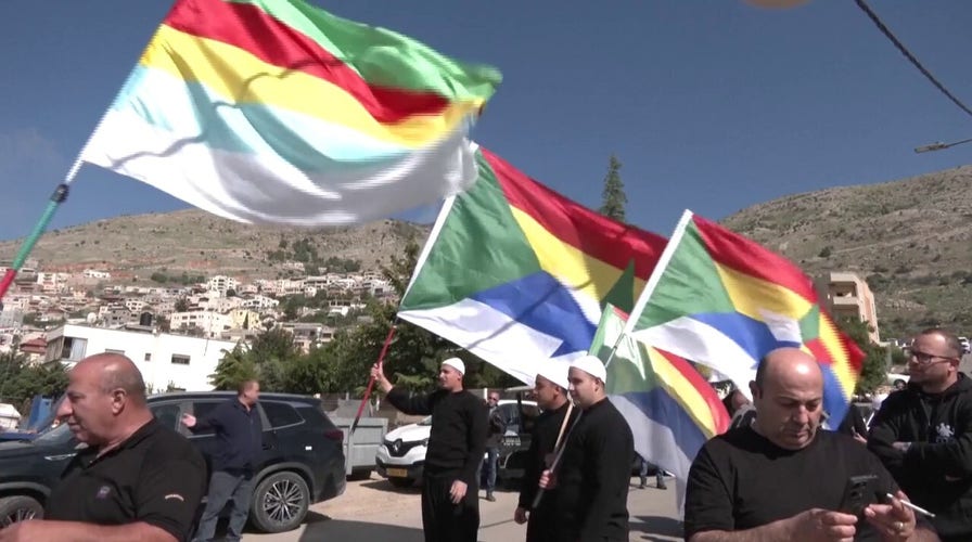 Syrian Druze religious leaders cross into Israel