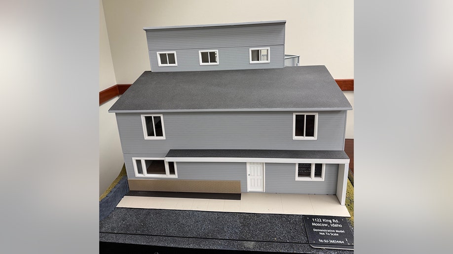 Model of the exterior of the front of 1122 King Road.