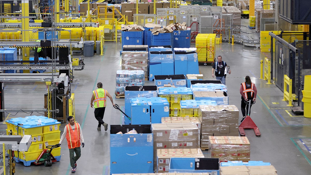 Amazon fulfillment center in New Jersey